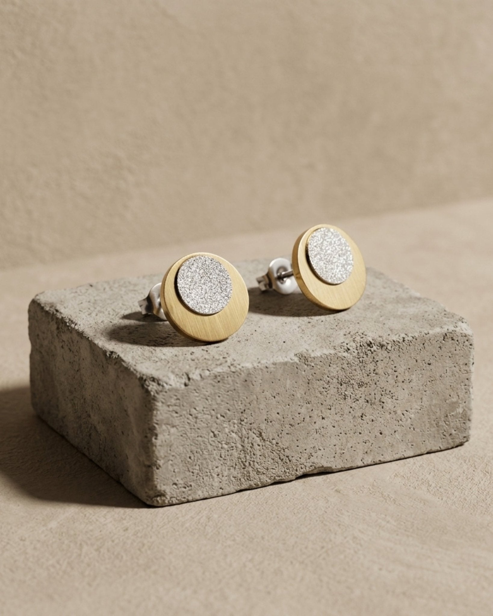 LIV Waterproof 18K Gold Plated 2in1 Earring – Brushed/Sanded Stainless Steel - DANSK Copenhagen