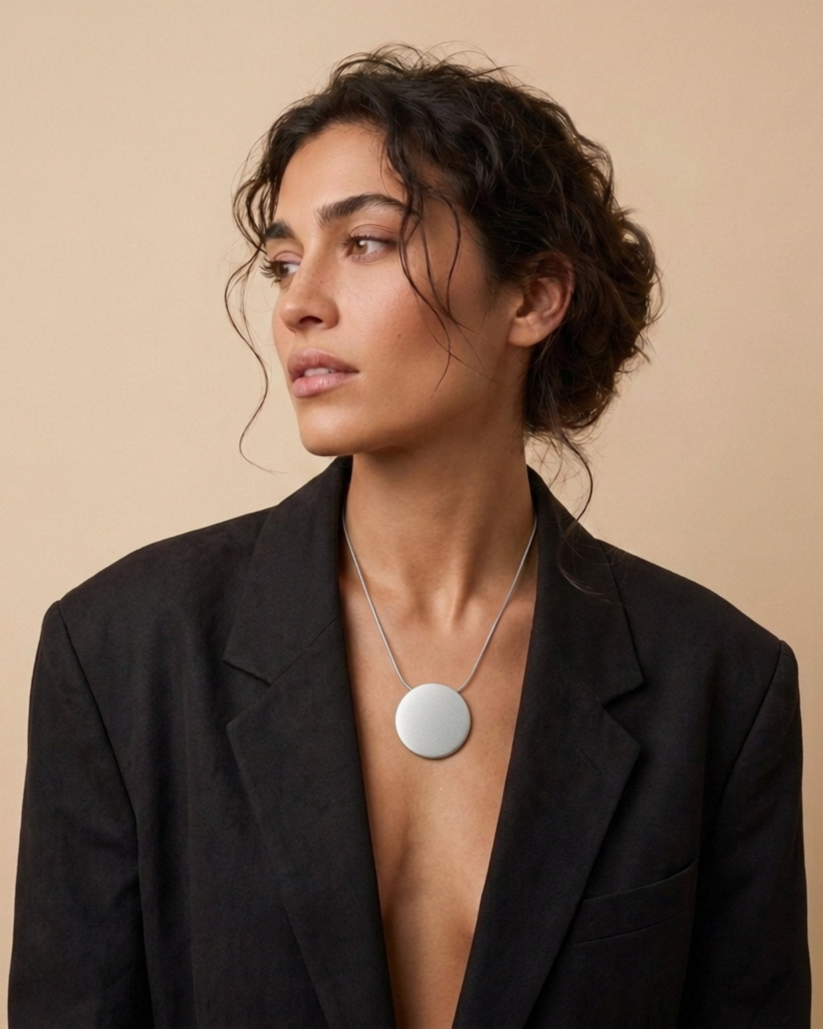 LIV Waterproof 18K Gold Plated Statement Necklace – Adjustable Chain & Brushed/Sanded Stainless Steel - DANSK Copenhagen