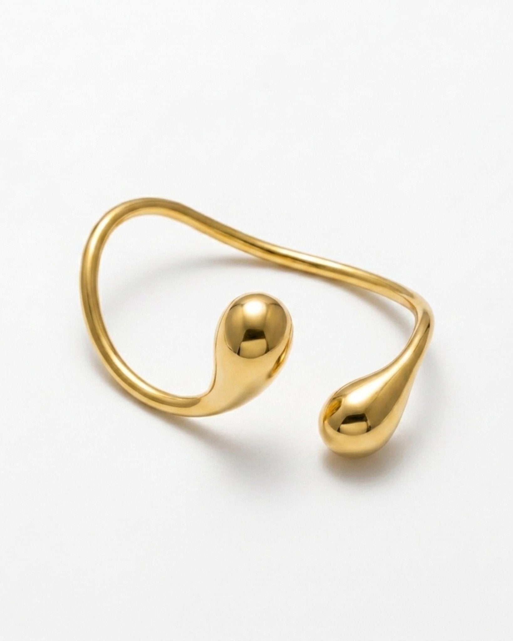 Passion Waterproof Drop Cuff Bracelet 18K Gold Plating Plating