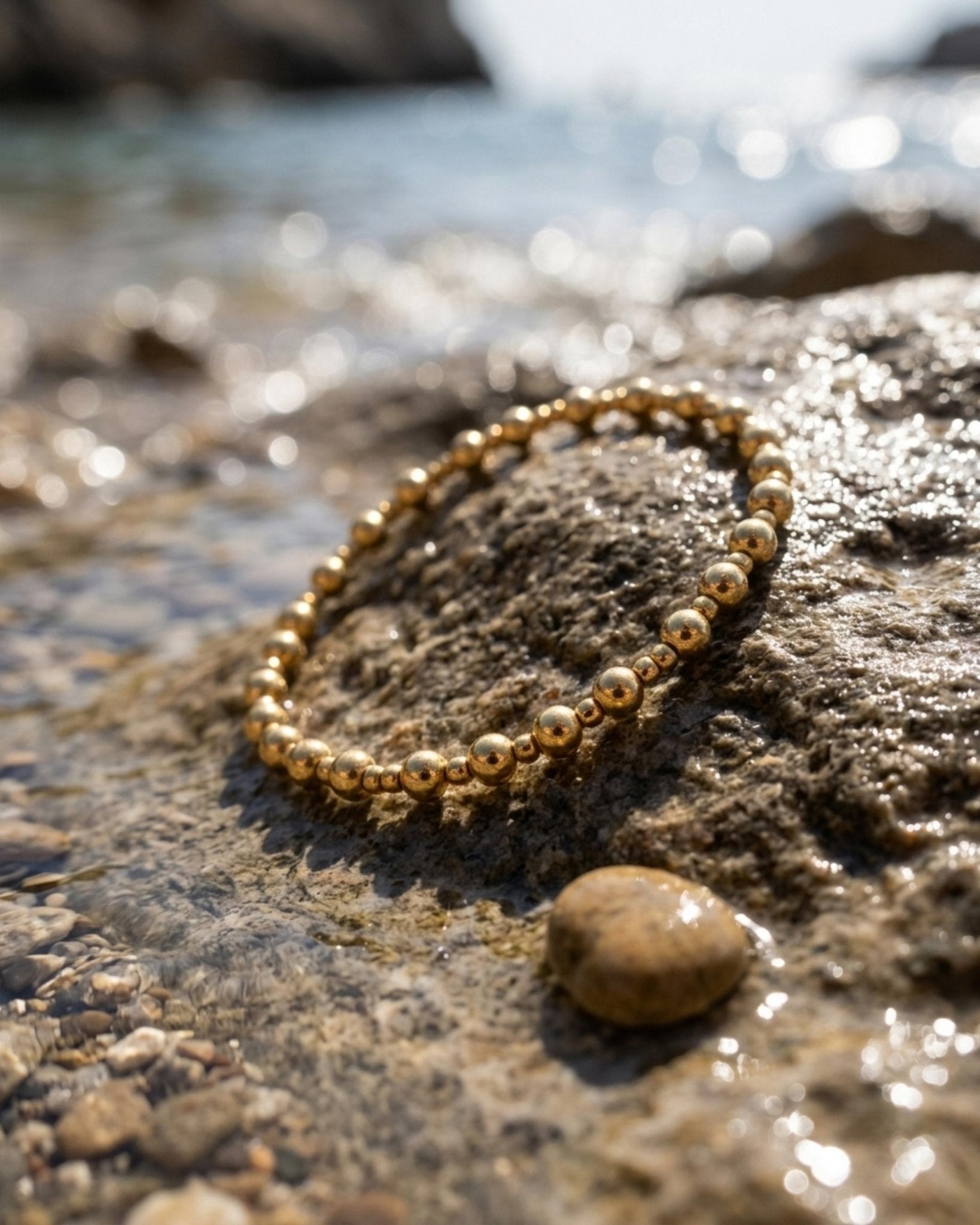 Passion Waterproof Elastic 2 Ball Bracelet 18K Gold Plating - DANSK Copenhagen