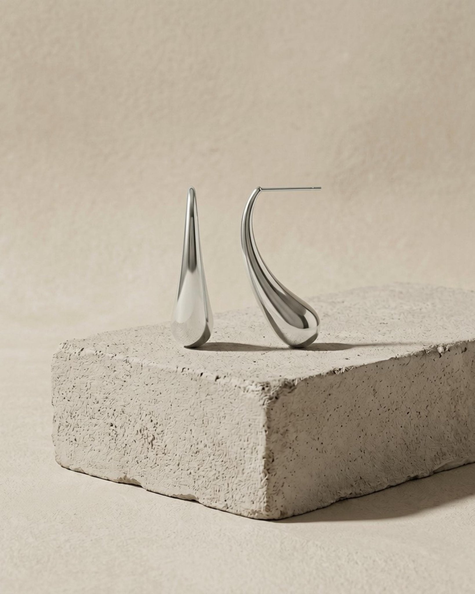 Passion Waterproof Smooth Drop Post Earring Silver Plating - DANSK Copenhagen