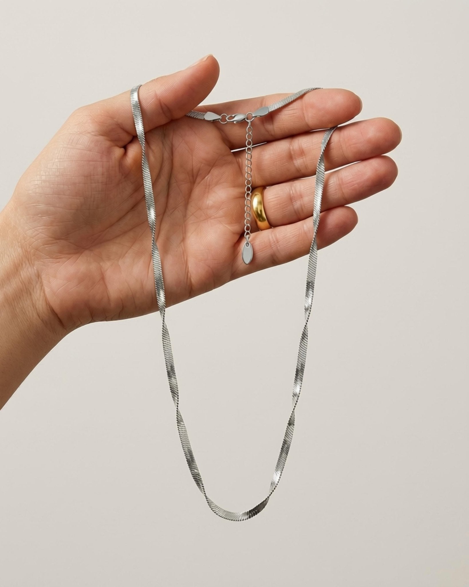 Passion Waterproof Twisted 2mm Herringbone Necklace Silver Plating - DANSK Copenhagen