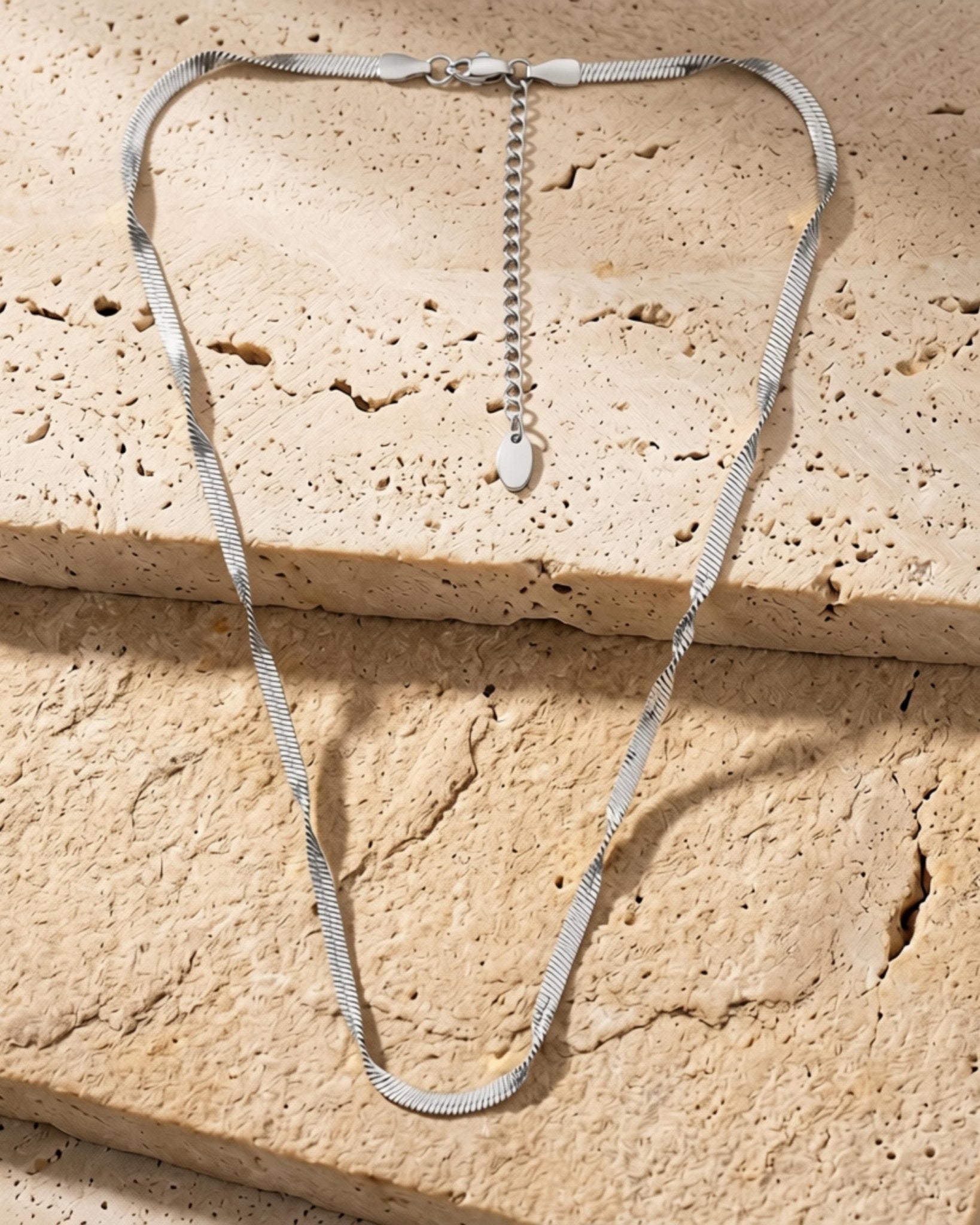 Passion Waterproof Twisted 2mm Herringbone Necklace Silver Plating - DANSK Copenhagen