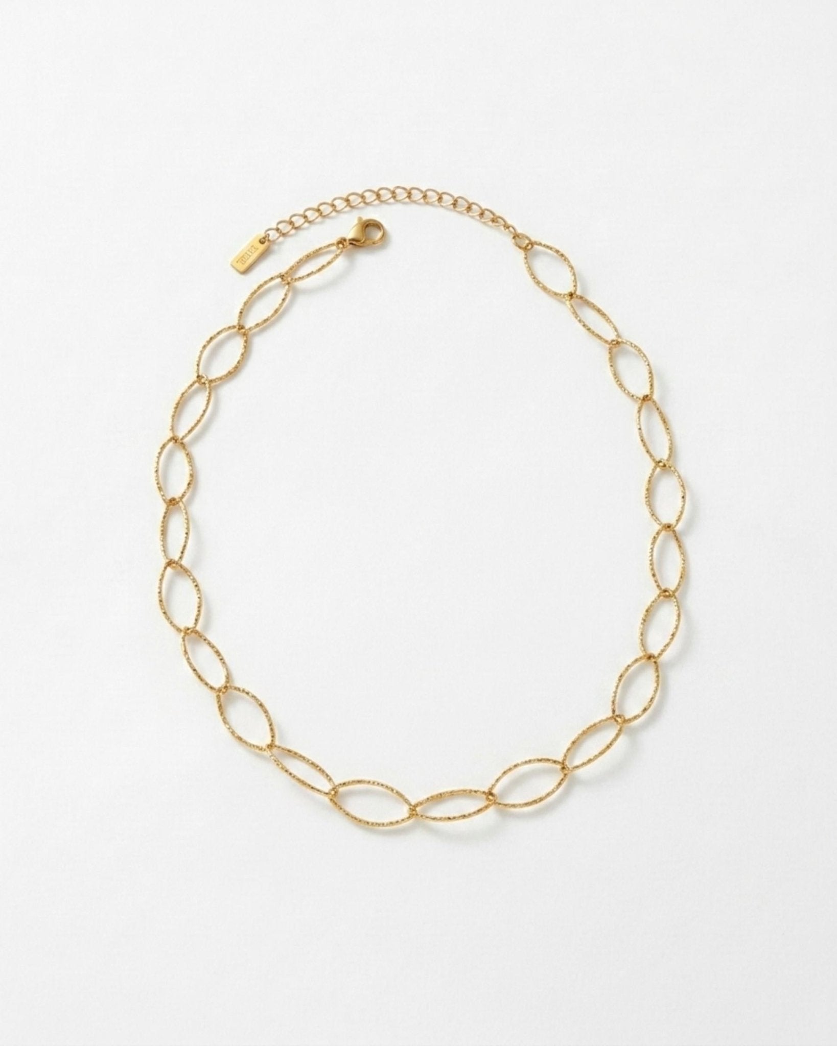 RAGNA Waterproof 18K Gold Plated Oval Link Necklace - Structured Stainless Steel - DANSK Copenhagen