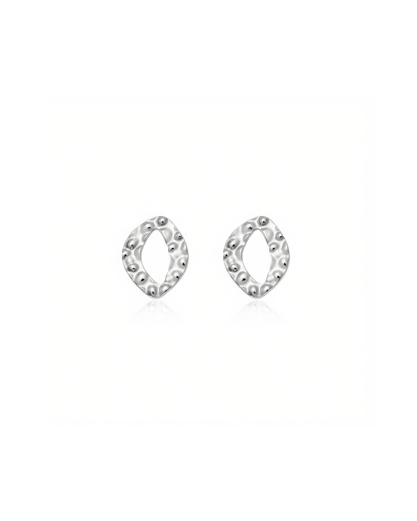 RAGNA Waterproof Silver Stainless Steel Earring - Hammered Finish - DANSK Copenhagen