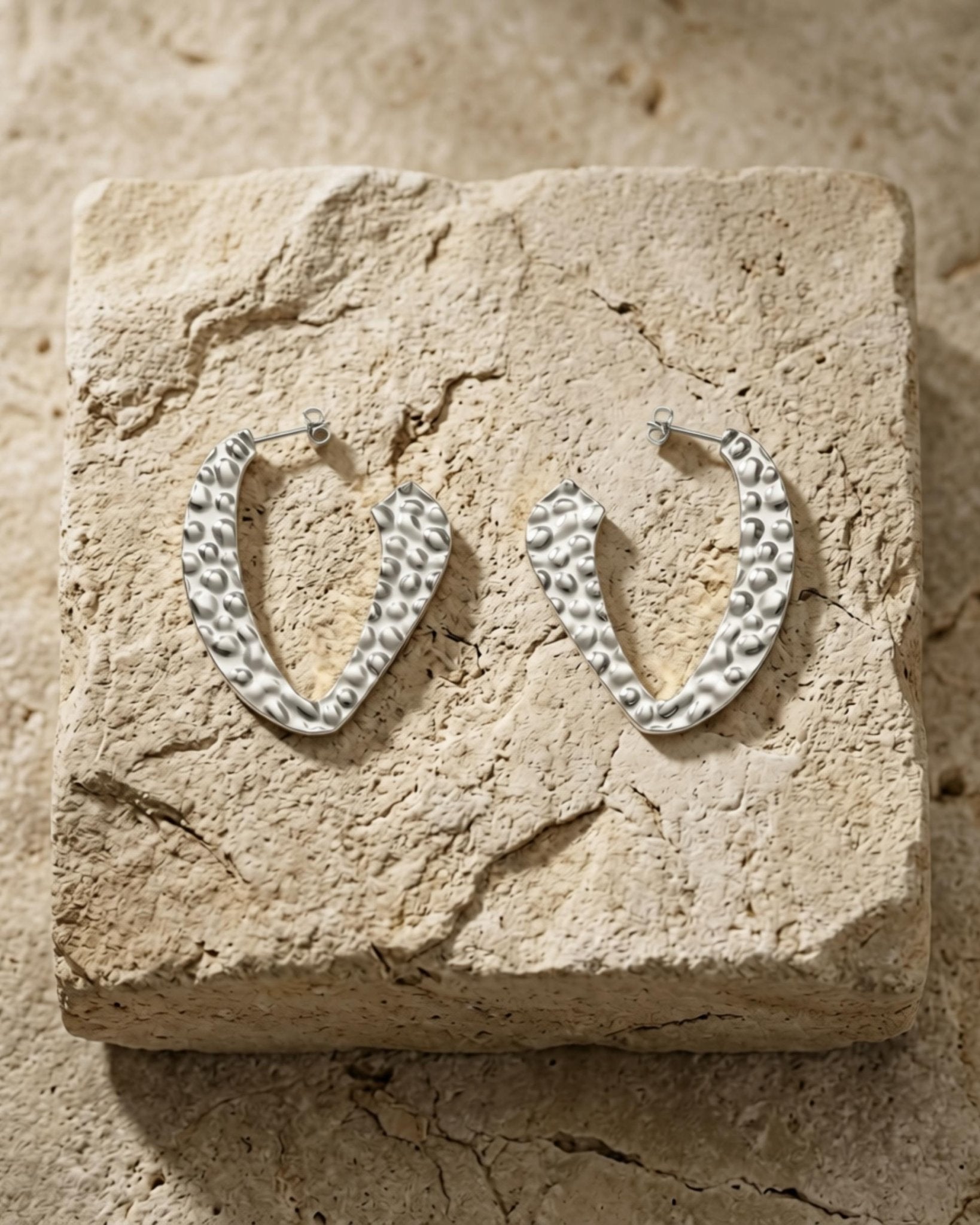 RAGNA Waterproof Silver Stainless Steel Hoop - Hammered Finish - DANSK Copenhagen