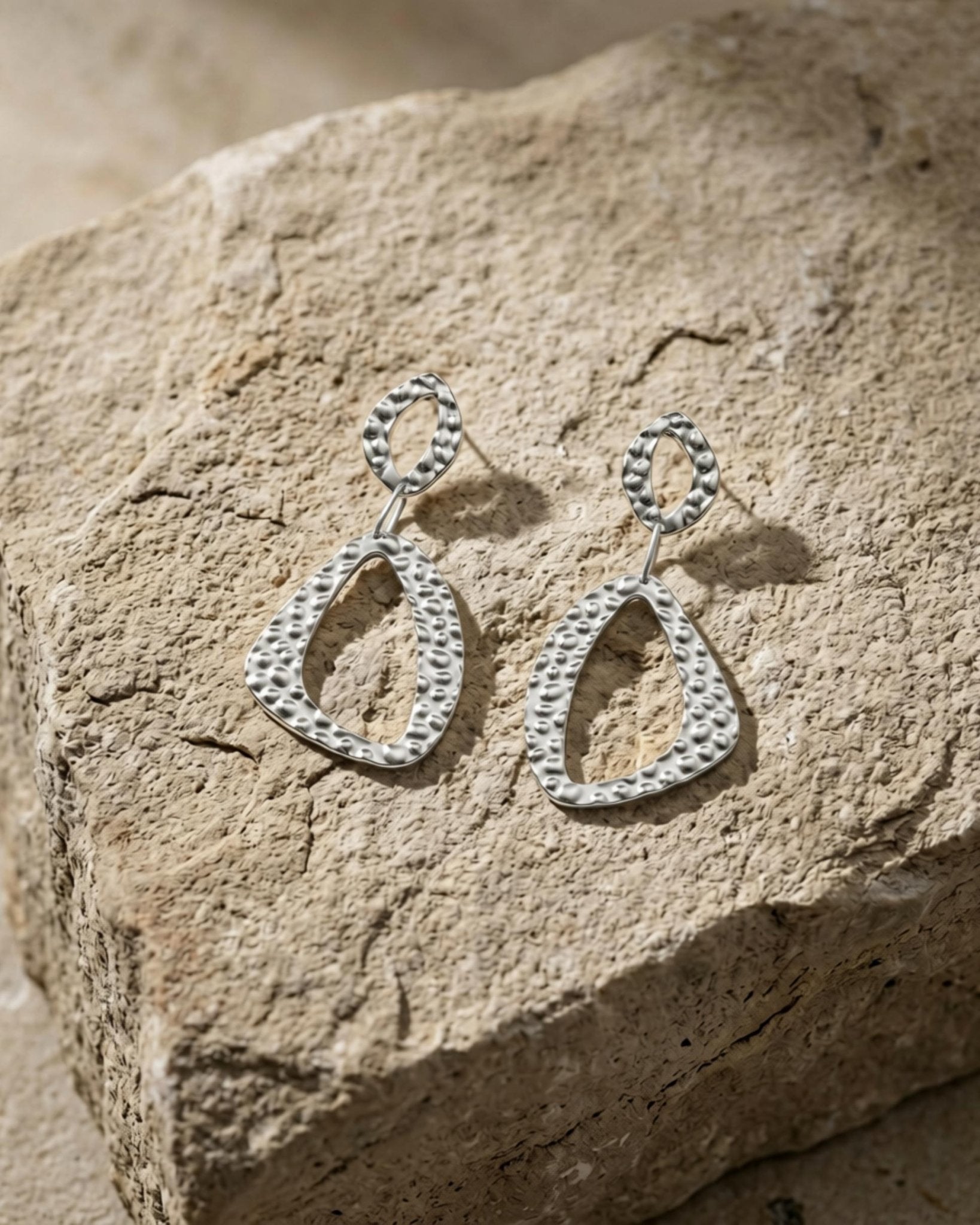 RAGNA Waterproof Silver Stainless Steel Original Earrings - Hammered Finish - DANSK Copenhagen