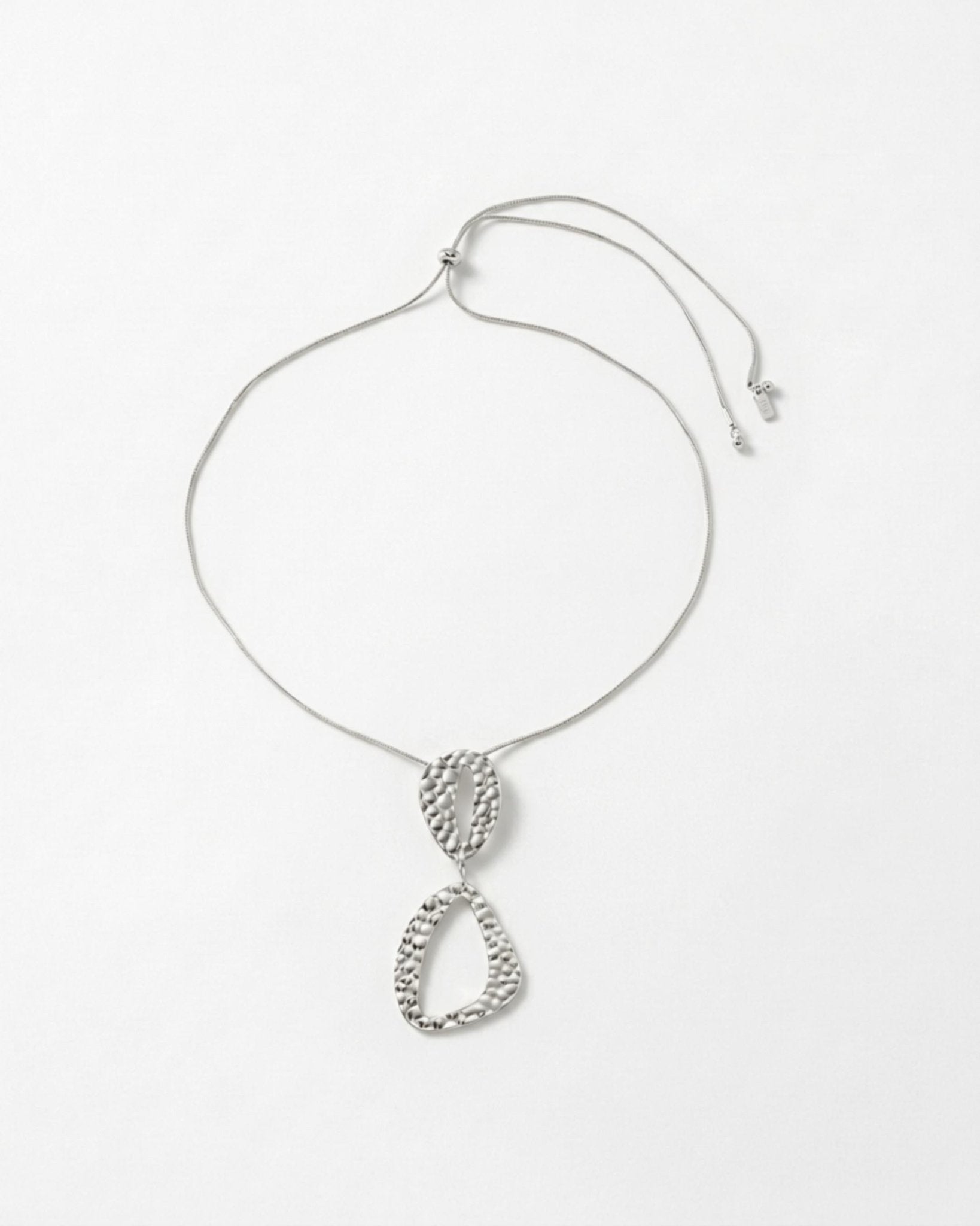 RAGNA Waterproof Silver Stainless Steel Original Simple Necklace - Adjustable Chain & Hammered Finish - DANSK Copenhagen