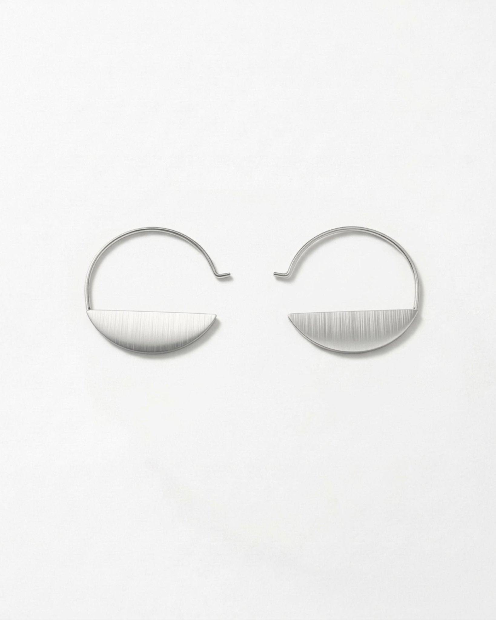 SAGA Waterproof Silver Stainless Steel Hoop Earring – Brushed Finish - DANSK Copenhagen