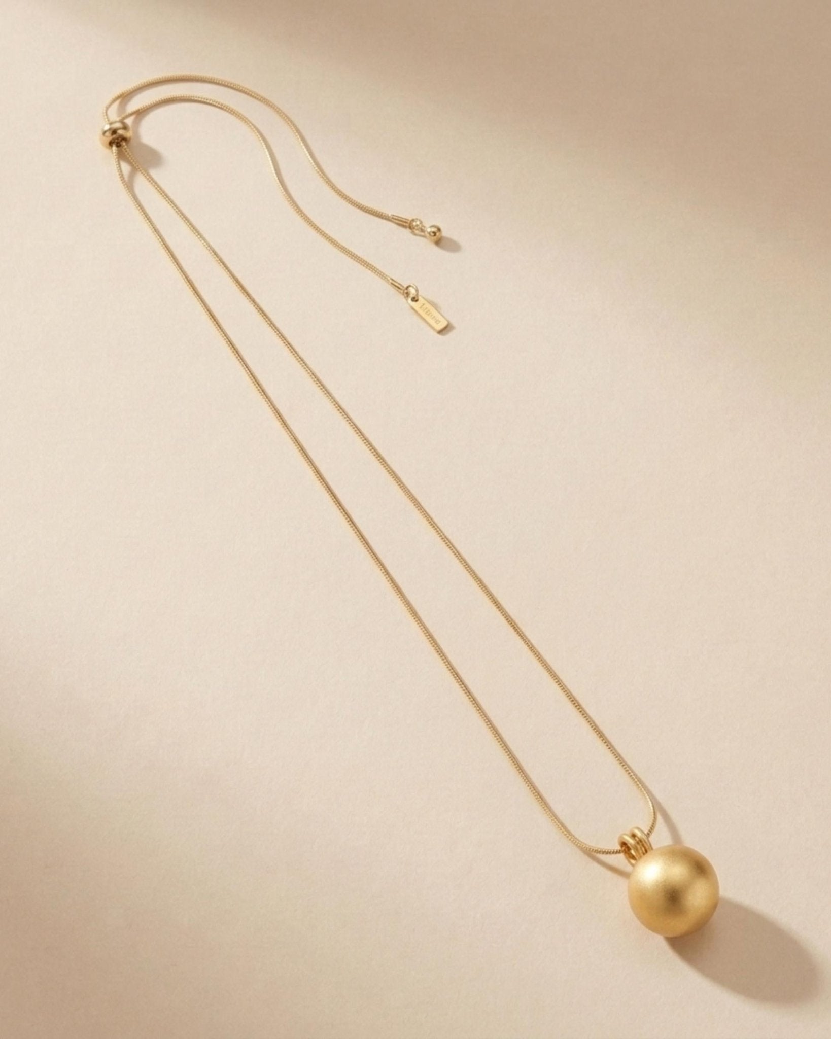 SIGNE Waterproof 18K Gold Plated Necklace - Adjustable Chain & Sanded Stainless Steel - DANSK Copenhagen