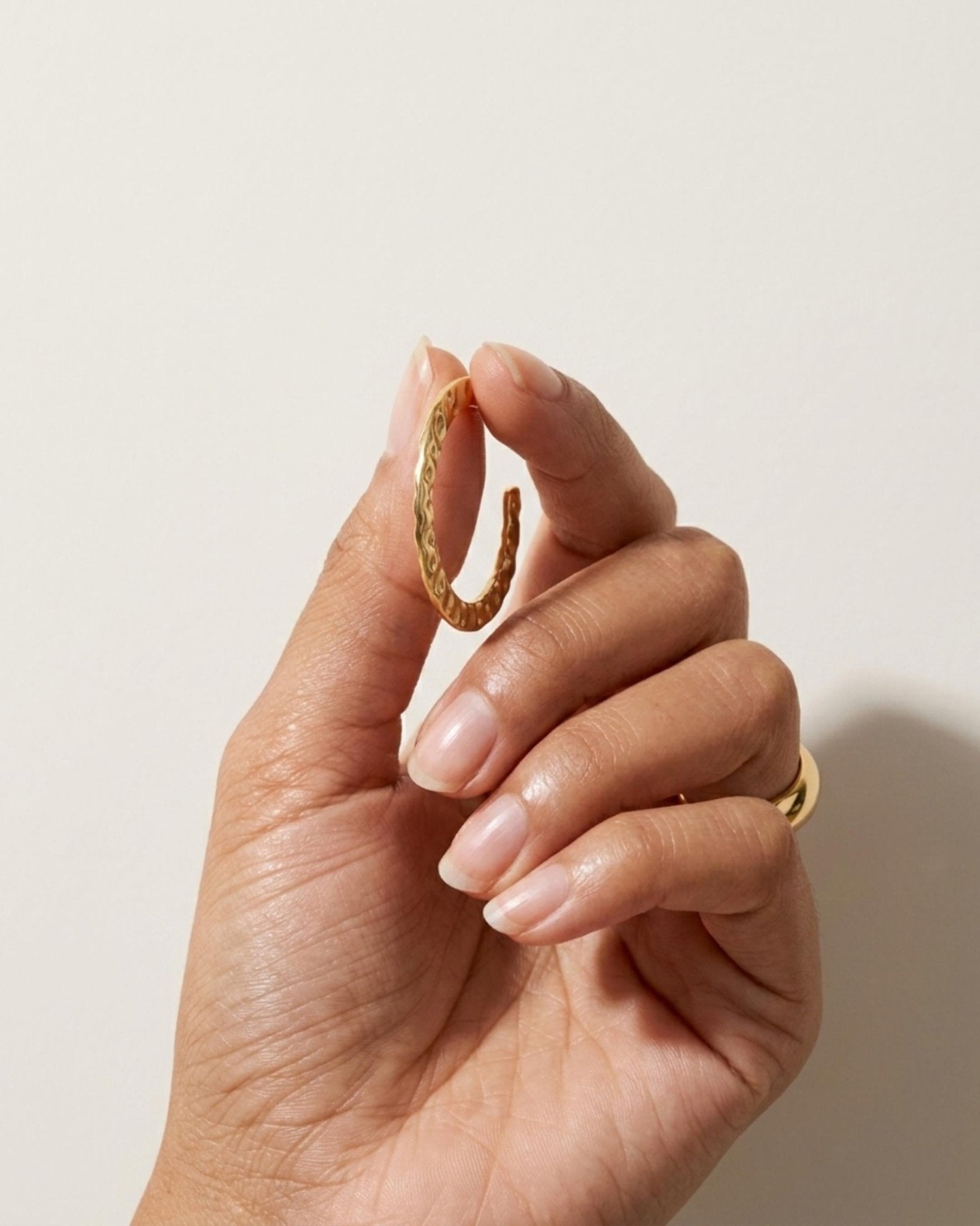 SOL Waterproof 18K Gold Plated Hoops - Hammered Stainless Steel - DANSK Copenhagen