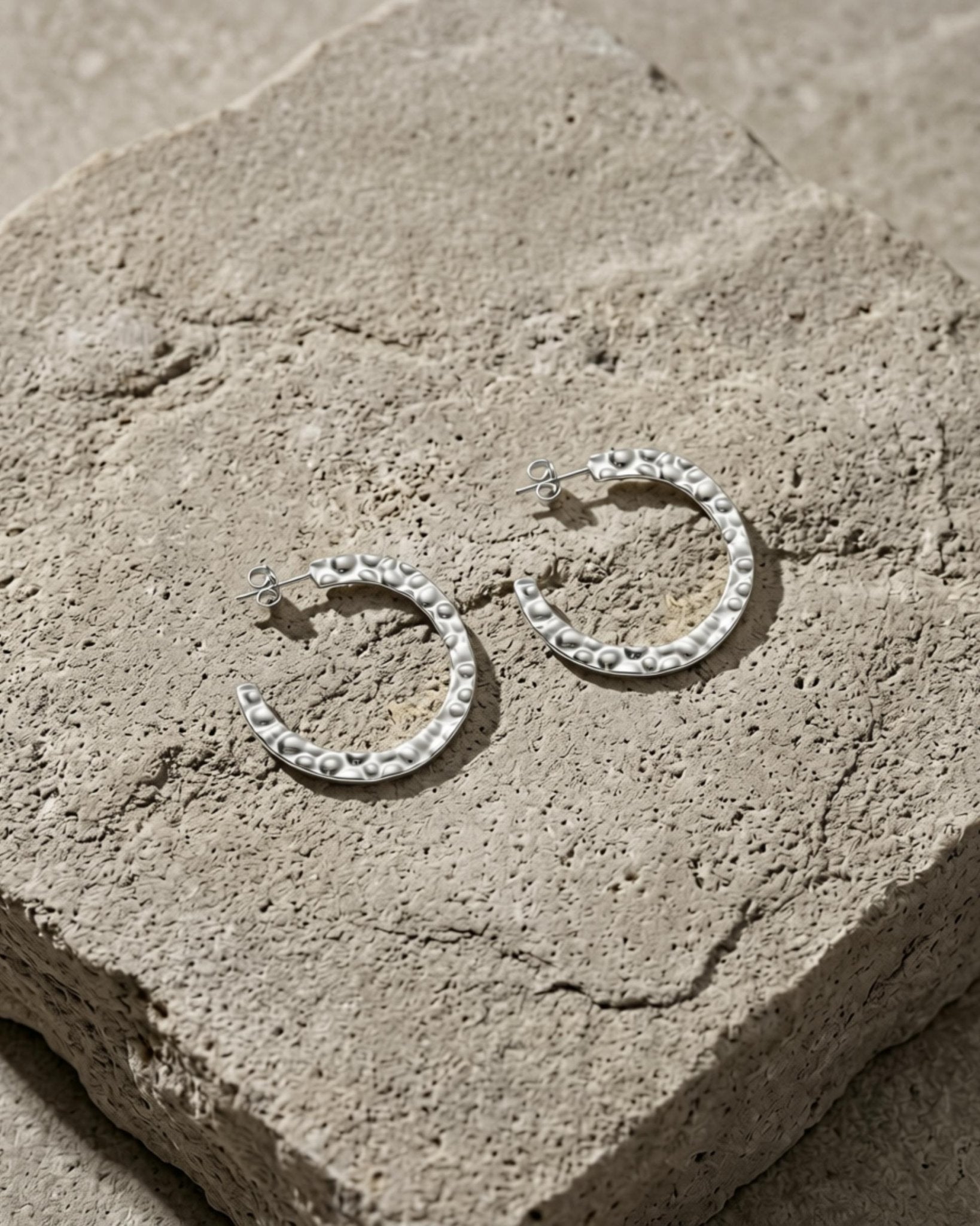SOL Waterproof Silver Stainless Steel Hoops - Hammered Finish - DANSK Copenhagen