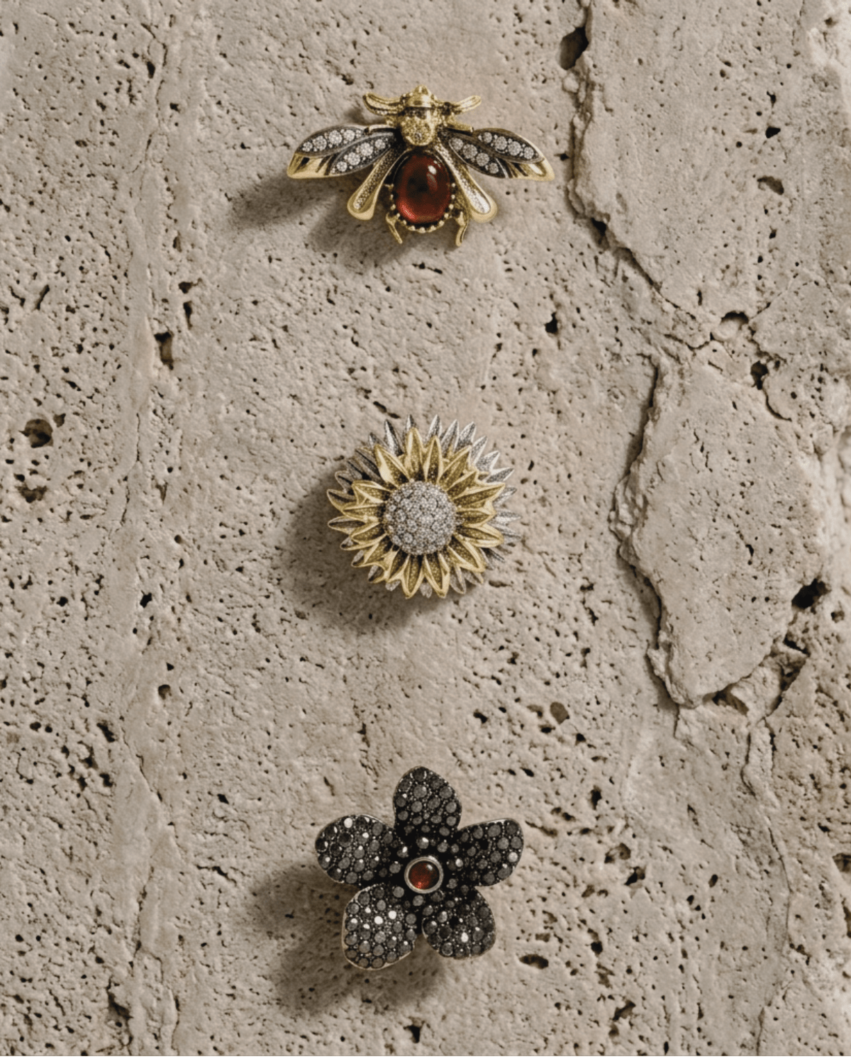 Tracey 3in1 Bee & Flower Brooch Set -DNSK Copenhagen