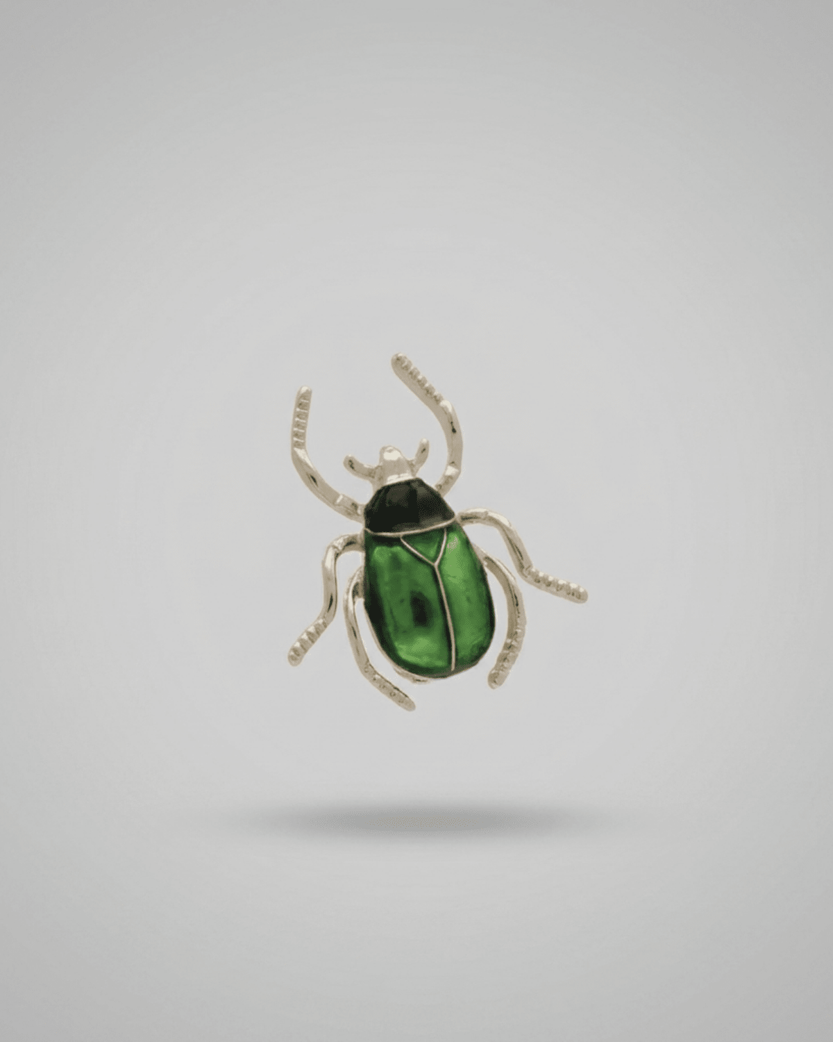 Tracey Bug Brooch Green -DNSK Copenhagen
