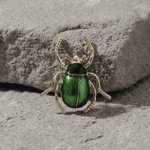 Tracey Bug Brooch Green -DNSK Copenhagen