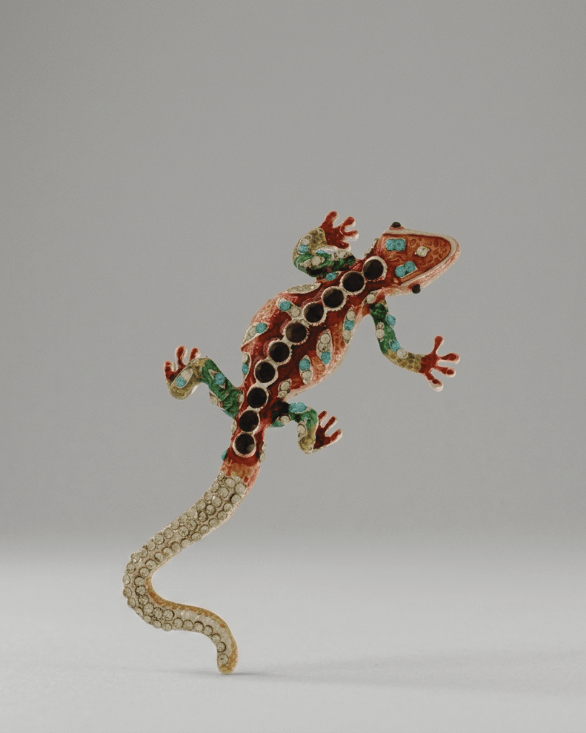 Tracey Salamander Brooch Red 102x56mm -DNSK Copenhagen