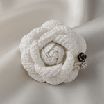 Tracey Wowen Brooch with 3 Pins Cream -DNSK Copenhagen
