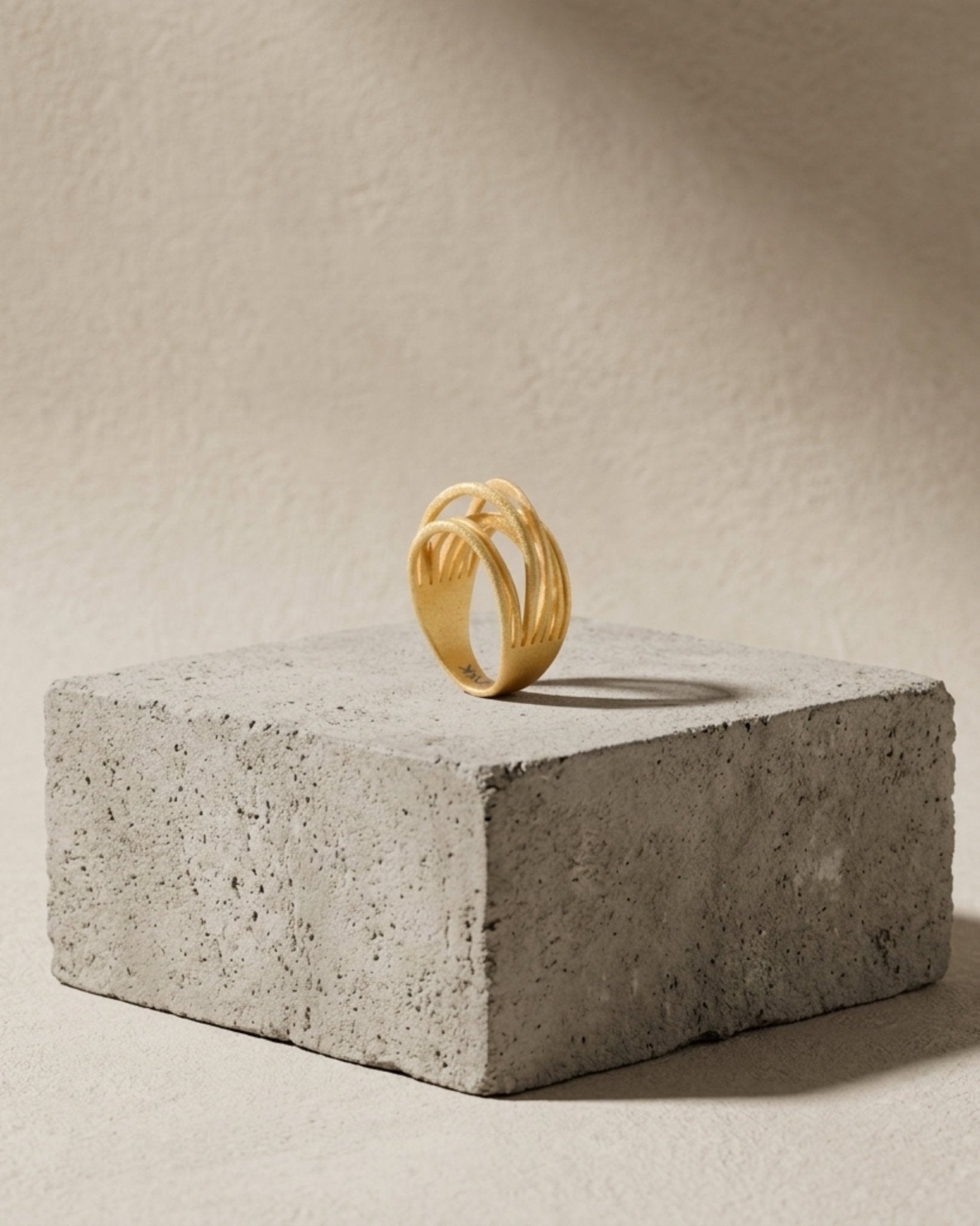 VERA Waterproof 18K Gold Plated Slim Wrap It Ring – Sanded Stainless Steel - DANSK Copenhagen