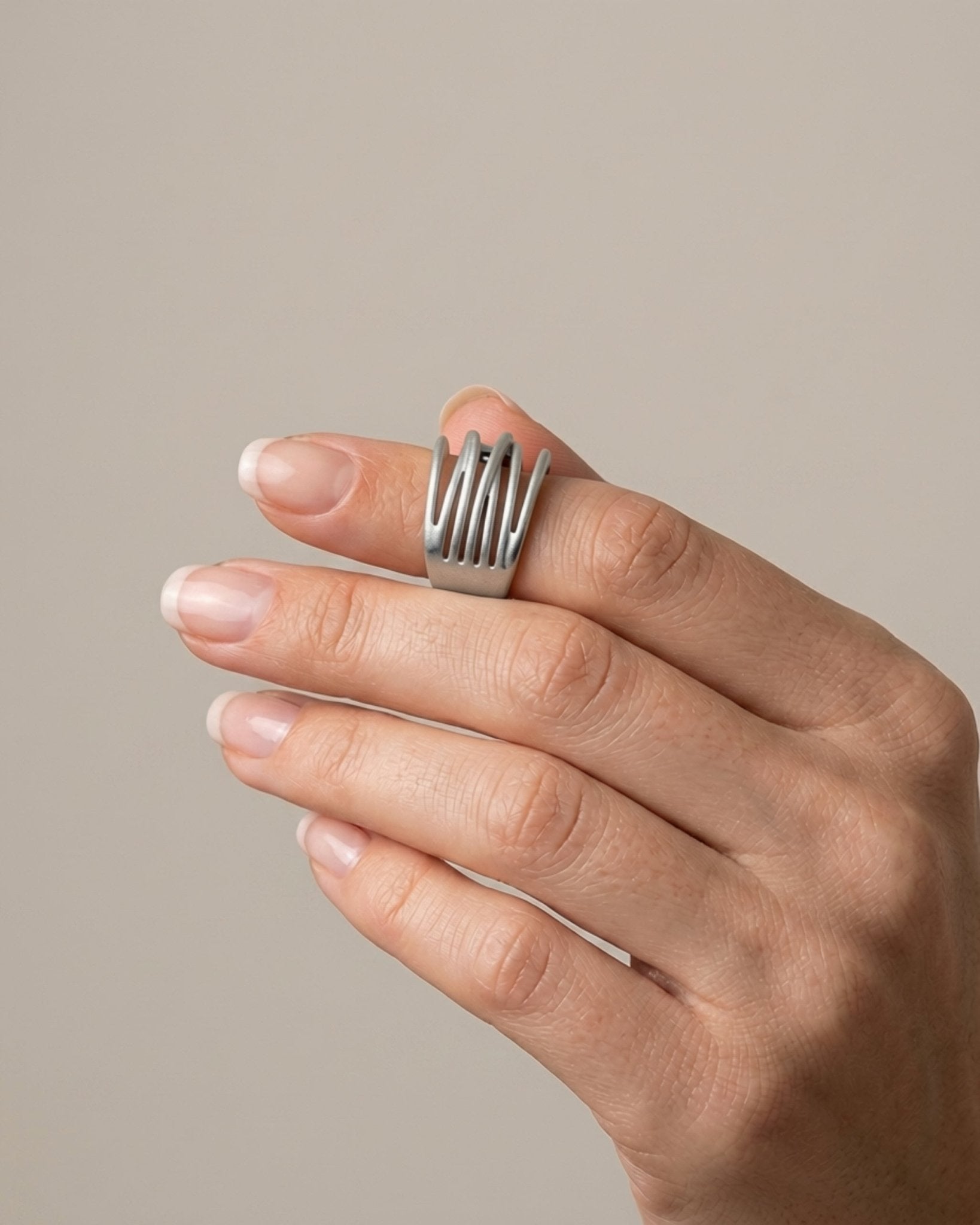VERA Waterproof Silver Stainless Steel Wrap It Ring – Sanded Finish - DANSK Copenhagen