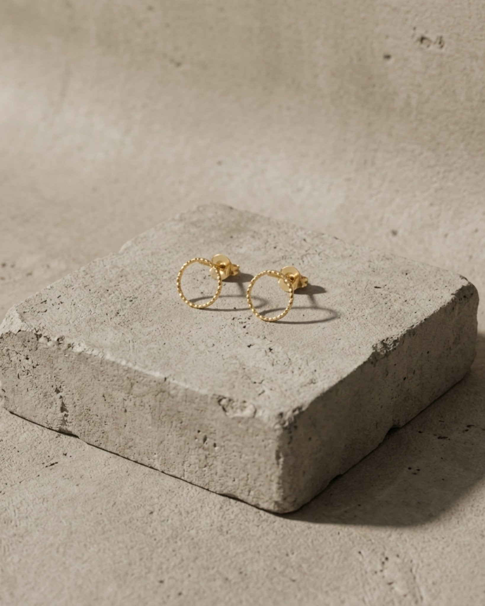 VILJA Waterproof 18K Gold Plated Post Earrings - Structured Stainless Steel - DANSK Copenhagen