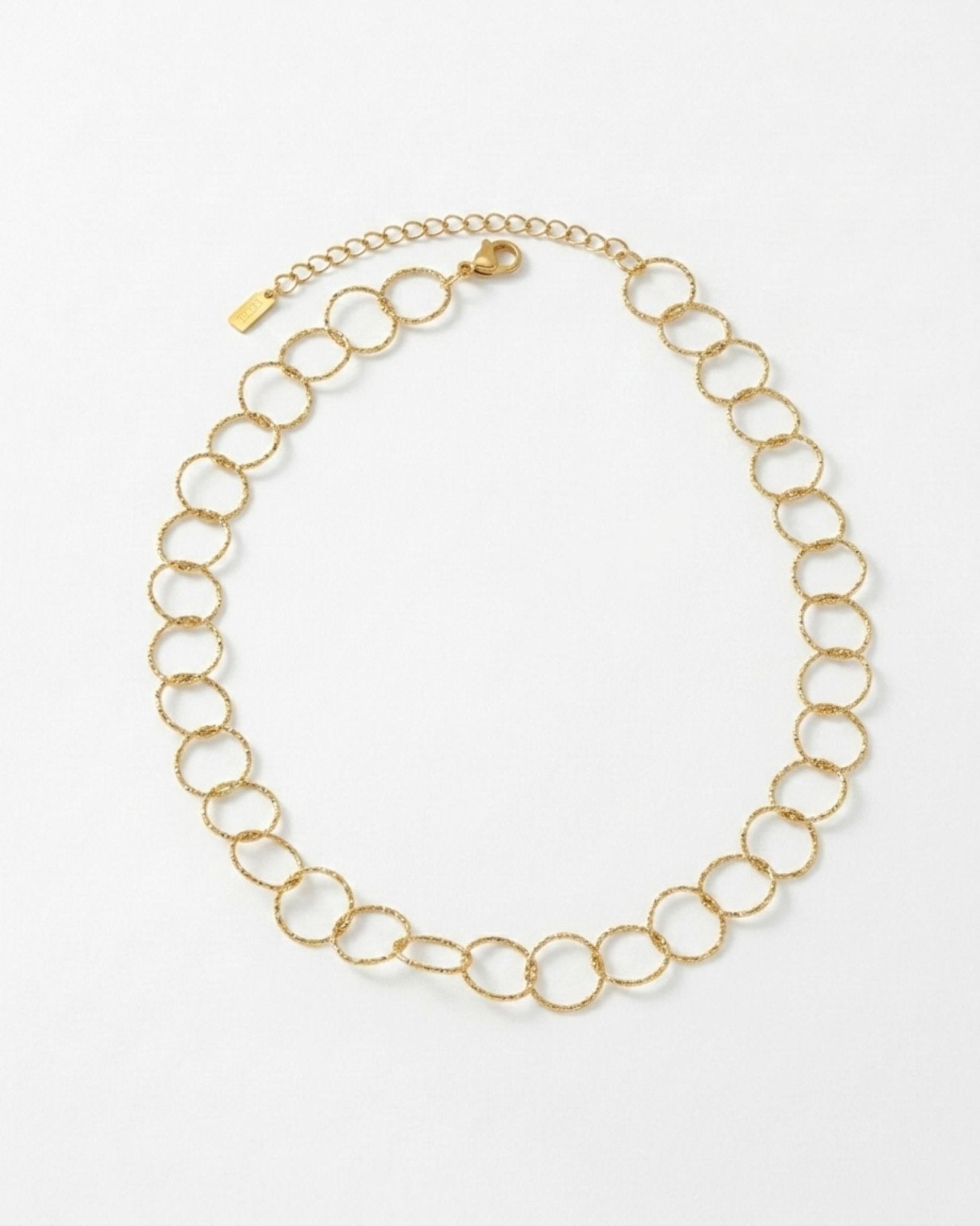 VILJA Waterproof 18K Gold Plated Round Short Link Necklace - Structured Stainless Steel - DANSK Copenhagen
