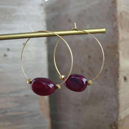 Harmony Waterproof Single Stone Hoop Earring Lilac 18 Carat Gold I Dansk Copenhagen