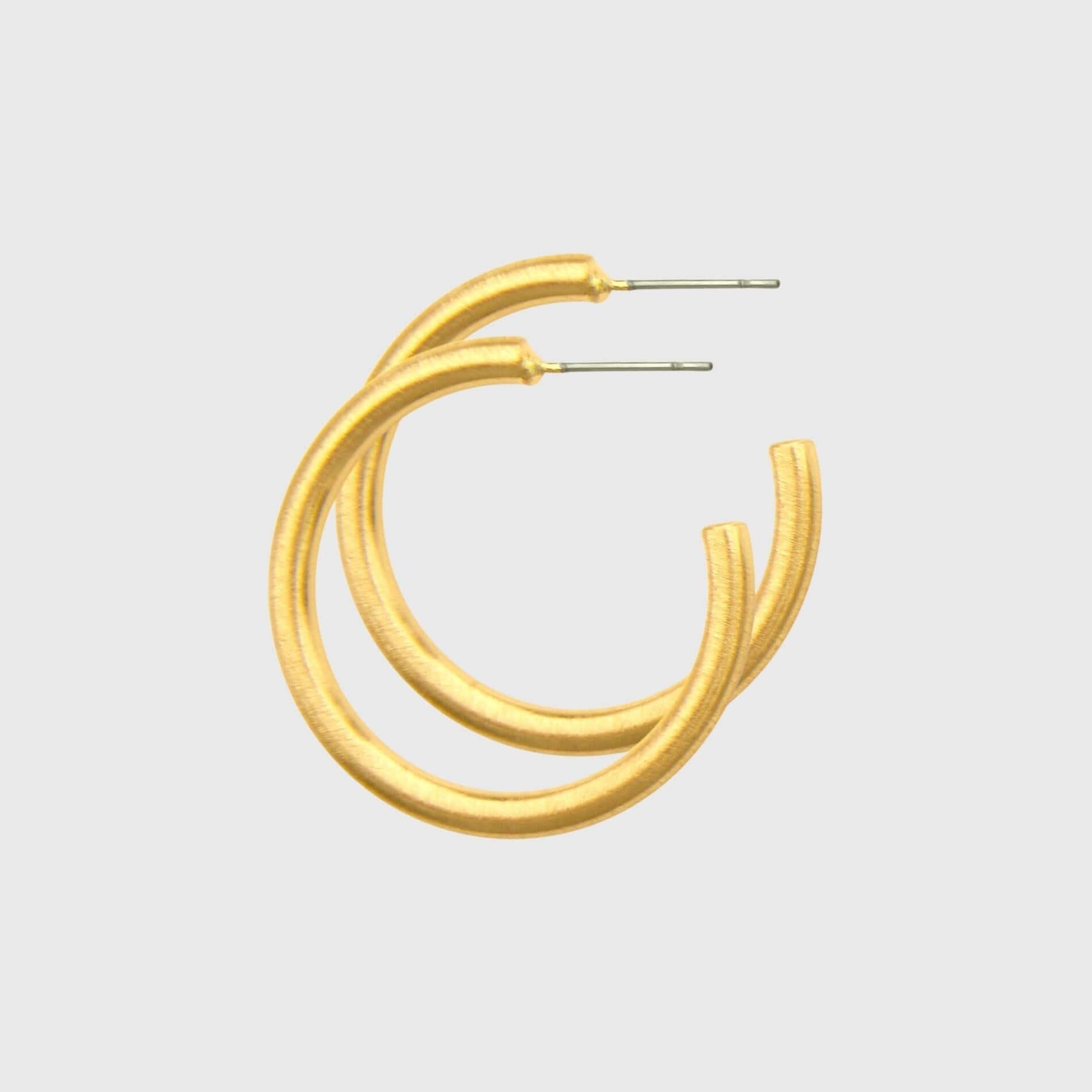 Tula Chunky C-Hoop Earring Gold Plating I Dansk Copenhagen