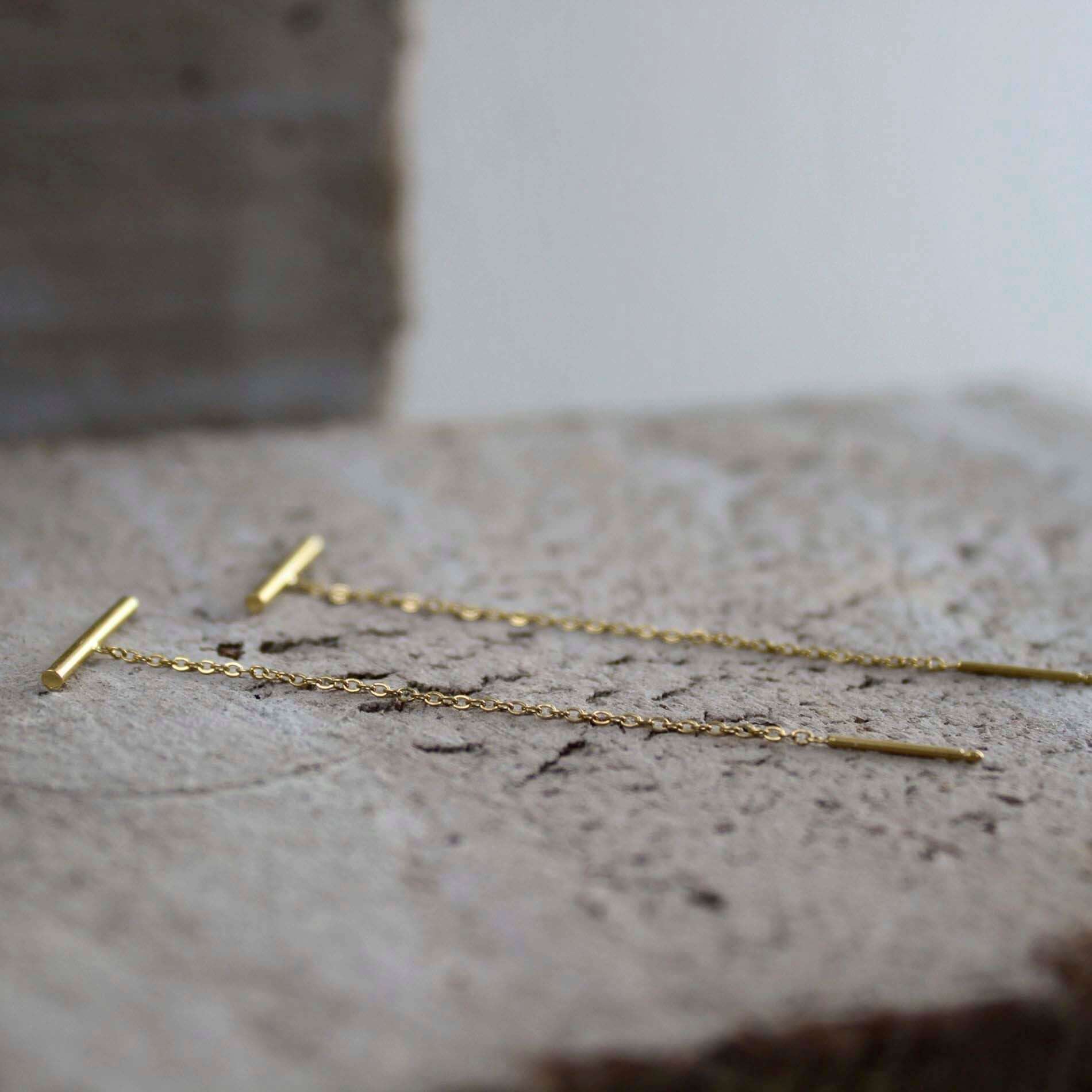 Passion Waterproof Chain Stick Earring 18K Gold Plating I Dansk Copenhagen