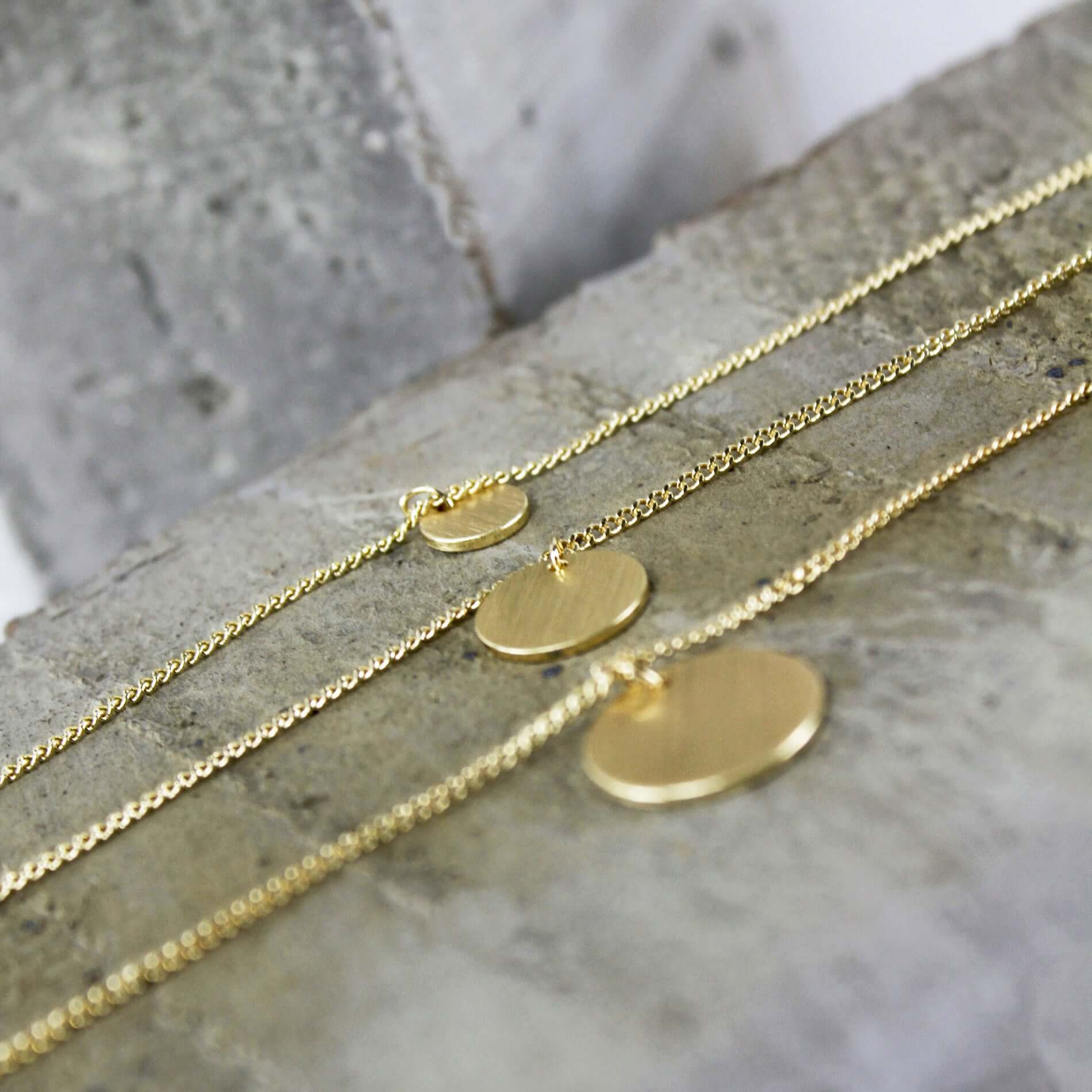 18k Gold simple dots necklace – amelita jewelry